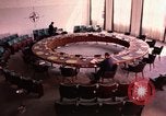 Immagine di I funzionari della NATO il pranzo e discussioni Parigi Francia, 1961, secondo 1 filmato di repertorio 65675034030