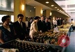 Immagine di I funzionari della NATO il pranzo e discussioni Parigi Francia, 1961, secondo 10 filmato di repertorio 65675034030