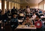 Immagine di I funzionari della NATO il pranzo e discussioni Parigi Francia, 1961, secondo 24 filmato di repertorio 65675034030