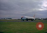 Standbild US-Präsidenten John F Kennedy's Flug abheben Wiesbaden Deutschland, 1963, aus Sekunde 38 historischem Filmmaterial Videoclip 65675034039