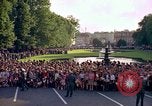 Immagine di Il presidente statunitense John F Kennedy va al Kurhaus Wiesbaden Germania, 1963, secondo 4 filmato di repertorio 65675034042