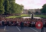 Immagine di Il presidente statunitense John F Kennedy va al Kurhaus Wiesbaden Germania, 1963, secondo 6 filmato di repertorio 65675034042