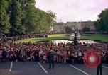 Immagine di Il presidente statunitense John F Kennedy va al Kurhaus Wiesbaden Germania, 1963, secondo 7 filmato di repertorio 65675034042