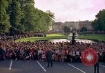 Immagine di Il presidente statunitense John F Kennedy va al Kurhaus Wiesbaden Germania, 1963, secondo 8 filmato di repertorio 65675034042