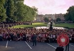 Immagine di Il presidente statunitense John F Kennedy va al Kurhaus Wiesbaden Germania, 1963, secondo 10 filmato di repertorio 65675034042