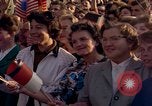 Immagine di Il presidente statunitense John F Kennedy va al Kurhaus Wiesbaden Germania, 1963, secondo 19 filmato di repertorio 65675034042