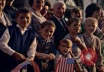 Immagine di Il presidente statunitense John F Kennedy va al Kurhaus Wiesbaden Germania, 1963, secondo 48 filmato di repertorio 65675034042