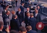 Image Le président américain John F Kennedy vient Kurhaus Wiesbaden Allemagne, 1963, de la seconde 44 séquences d'archives historiques vidéo 65675034044
