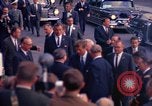 Image Le président américain John F Kennedy vient Kurhaus Wiesbaden Allemagne, 1963, de la seconde 48 séquences d'archives historiques vidéo 65675034044