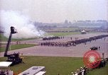Image Le président Kennedy examine les troupes Fliegerhorst Kaserne Post Hanau en Allemagne, 1963, de la seconde 24 séquences d'archives historiques vidéo 65675034045