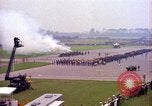 Image Le président Kennedy examine les troupes Fliegerhorst Kaserne Post Hanau en Allemagne, 1963, de la seconde 29 séquences d'archives historiques vidéo 65675034045
