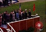 Image Le président Kennedy examine les troupes Fliegerhorst Kaserne Post Hanau en Allemagne, 1963, de la seconde 34 séquences d'archives historiques vidéo 65675034045