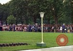 Image JFK arrive à l'hôtel Le général Von Steuben Wiesbaden Allemagne, 1963, de la seconde 15 séquences d'archives historiques vidéo 65675034046