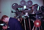 Image Le président américain John F Kennedy parle de voyage en Europe Washington DC USA, 1963, de la seconde 10 séquences d'archives historiques vidéo 65675034048