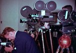 Image Le président américain John F Kennedy parle de voyage en Europe Washington DC USA, 1963, de la seconde 11 séquences d'archives historiques vidéo 65675034048