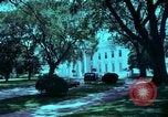 Image Le président américain John F Kennedy parle de voyage en Europe Washington DC USA, 1963, de la seconde 39 séquences d'archives historiques vidéo 65675034048