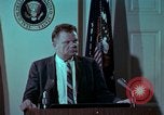 Image Le président américain John F Kennedy parle de voyage en Europe Washington DC USA, 1963, de la seconde 55 séquences d'archives historiques vidéo 65675034048