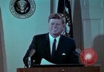 Image Le président américain John F Kennedy parle de voyage en Europe Washington DC USA, 1963, de la seconde 61 séquences d'archives historiques vidéo 65675034048