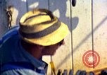 Image Visages de citoyens américains United States USA, 1965, de la seconde 60 séquences d'archives historiques vidéo 65675034050