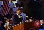 Standbild Präsident John F Kennedy und Lyndon B Johnson United States USA, 1963, aus Sekunde 58 historischem Filmmaterial Videoclip 65675034061