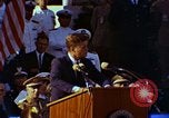 Standbild Präsident John F Kennedy und Lyndon B Johnson United States USA, 1963, aus Sekunde 61 historischem Filmmaterial Videoclip 65675034061