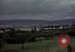 Immagine di Vista della città di Wiesbaden Wiesbaden Germania, 1963, secondo 32 filmato di repertorio 65675034084