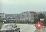 Immagine di Vista della città di Wiesbaden Wiesbaden Germania, 1963, secondo 57 filmato di repertorio 65675034084