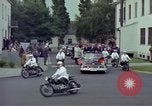 Standbild John F Kennedy Wiesbaden Deutschland, 1963, aus Sekunde 8 historischem Filmmaterial Videoclip 65675034090