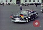 Standbild John F Kennedy Wiesbaden Deutschland, 1963, aus Sekunde 18 historischem Filmmaterial Videoclip 65675034090