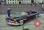 Standbild John F Kennedy Wiesbaden Deutschland, 1963, aus Sekunde 21 historischem Filmmaterial Videoclip 65675034090