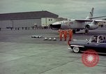 Standbild John F Kennedy Wiesbaden Deutschland, 1963, aus Sekunde 42 historischem Filmmaterial Videoclip 65675034090