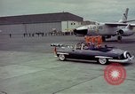 Standbild John F Kennedy Wiesbaden Deutschland, 1963, aus Sekunde 44 historischem Filmmaterial Videoclip 65675034090