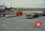 Standbild John F Kennedy Wiesbaden Deutschland, 1963, aus Sekunde 59 historischem Filmmaterial Videoclip 65675034090