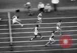 Standbild Athleten racing auf der Spur Evanston Illinois USA, 1938, aus Sekunde 18 historischem Filmmaterial Videoclip 65675034096