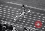 Standbild Athleten racing auf der Spur Evanston Illinois USA, 1938, aus Sekunde 27 historischem Filmmaterial Videoclip 65675034096