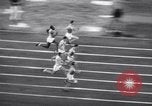Standbild Athleten racing auf der Spur Evanston Illinois USA, 1938, aus Sekunde 30 historischem Filmmaterial Videoclip 65675034096