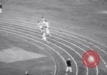 Standbild Athleten racing auf der Spur Evanston Illinois USA, 1938, aus Sekunde 44 historischem Filmmaterial Videoclip 65675034096