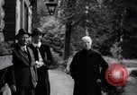 Standbild Lord Runciman Kamnitz Tschechoslowakei, 1938, aus Sekunde 7 historischem Filmmaterial Videoclip 65675034100