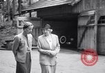 Standbild Lord Runciman Kamnitz Tschechoslowakei, 1938, aus Sekunde 14 historischem Filmmaterial Videoclip 65675034100