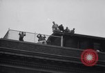 Standbild Feuerwehrmann rettet das Leben New York City United States USA, 1938, aus Sekunde 43 historischem Filmmaterial Videoclip 65675034102