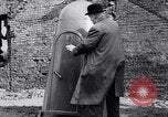 Standbild Winston Churchill Birmingham England, 1939, aus Sekunde 15 historischem Filmmaterial Videoclip 65675034112