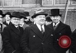 Standbild Winston Churchill Birmingham England, 1939, aus Sekunde 25 historischem Filmmaterial Videoclip 65675034112
