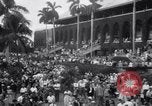 Standbild Bühnenarbeiter und Krieg Admiral Miami Florida USA, 1939, aus Sekunde 7 historischem Filmmaterial Videoclip 65675034118
