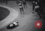 Image le Roller attraper Paris France, 1939, de la seconde 38 séquences d'archives historiques vidéo 65675034119