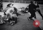 Image le Roller attraper Paris France, 1939, de la seconde 47 séquences d'archives historiques vidéo 65675034119