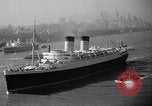 Standbild Neues Schiff RMS Mauretania New York United States USA, 1939, aus Sekunde 51 historischem Filmmaterial Videoclip 65675034120