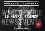 Standbild Trauerfeier für das französische U-Boot Phenix Le Havre Frankreich, 1939, aus Sekunde 5 historischem Filmmaterial Videoclip 65675034121