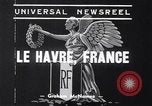 Standbild Trauerfeier für das französische U-Boot Phenix Le Havre Frankreich, 1939, aus Sekunde 6 historischem Filmmaterial Videoclip 65675034121