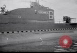 Standbild Trauerfeier für das französische U-Boot Phenix Le Havre Frankreich, 1939, aus Sekunde 14 historischem Filmmaterial Videoclip 65675034121