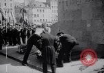 Standbild Trauerfeier für das französische U-Boot Phenix Le Havre Frankreich, 1939, aus Sekunde 30 historischem Filmmaterial Videoclip 65675034121